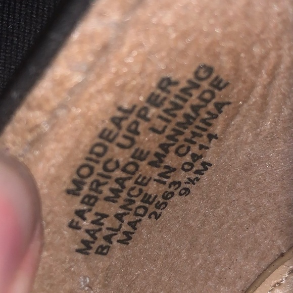 Mootsies Tootsies Black suede 4 inch heels size 9 1/2 med - Picture 5 of 5